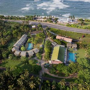The South - Beach & Lake Ahangama